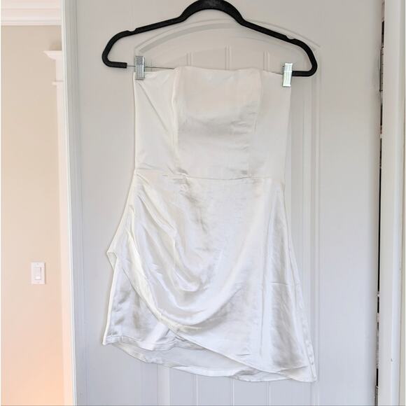 NWT RESA Cindy Strapless White Mini Dress in Pearl, size S - Picture 3 of 7